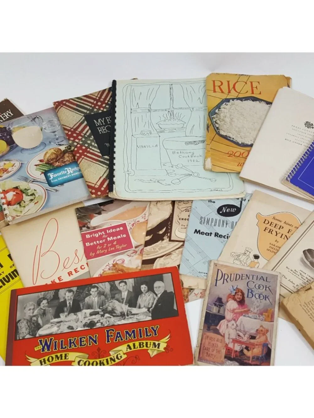 Lot of 19 Vintage Recipes Cookbooks Organization Fundraiser 1950's 1960's Baking